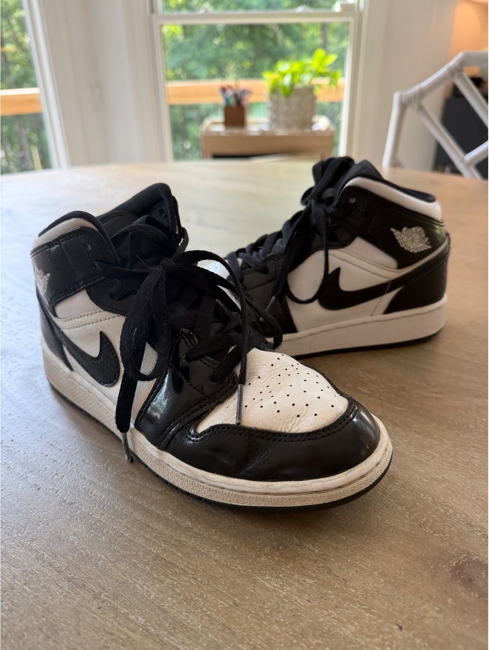 Air Jordan 1 Mid SE GS “All Star 2021” Size 5.5Y DD2192-001